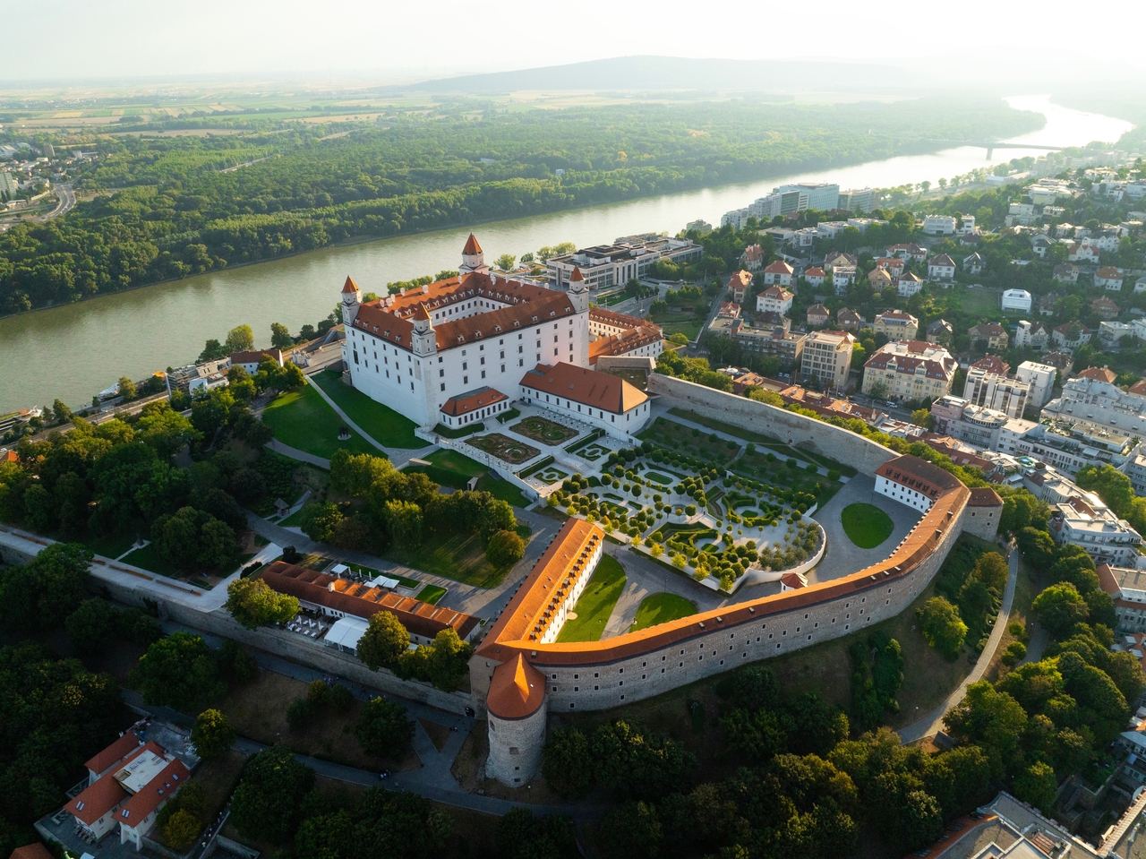 Jednodňový výlet do Bratislavy a Budapešti so sprievodcom – Bild 3