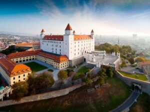 5 Castles in One Day from Bratislava