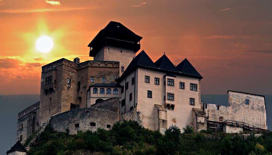 Bojnice Castle, Trenčín Castle & Family Adventure - Image 5
